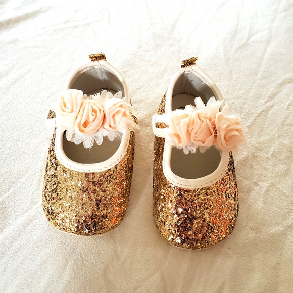 gold sparkly shoes for toddlers